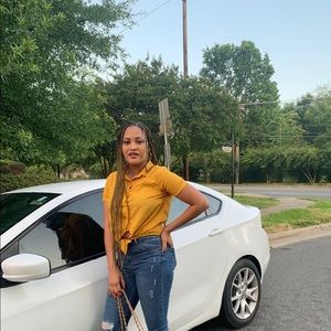 Meet your Posher, Laska